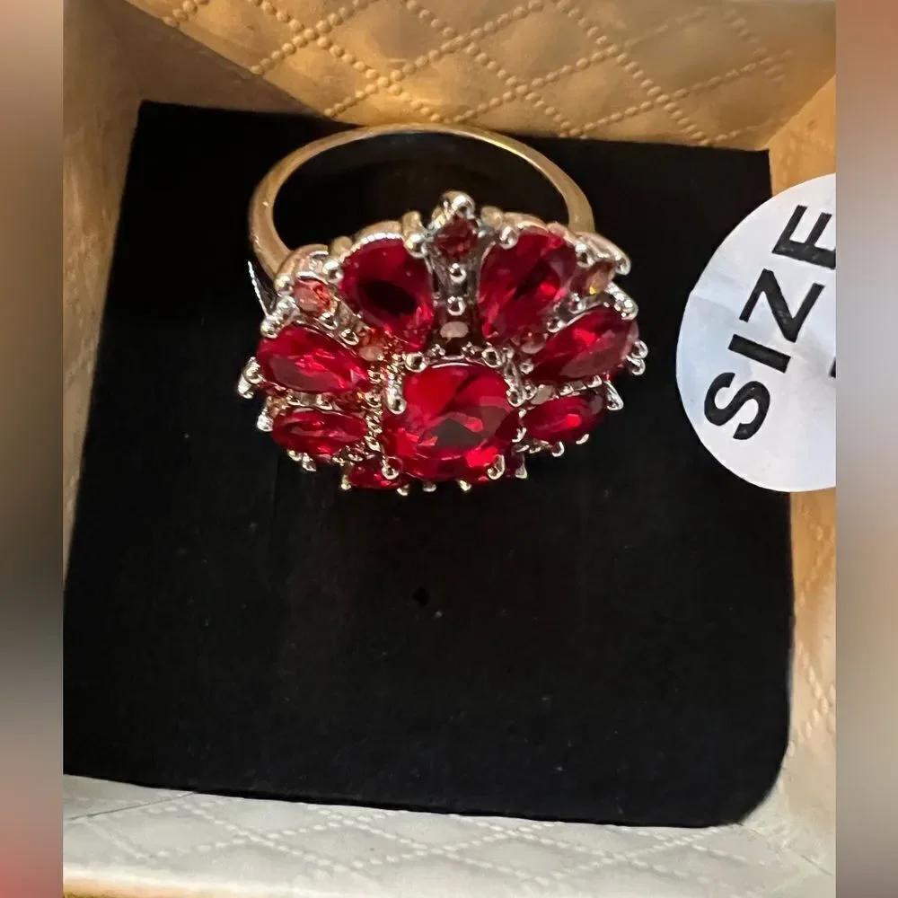 New costume cocktail ring